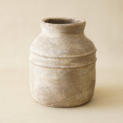 Ava Aged White Terracotta Vase - Stockhute